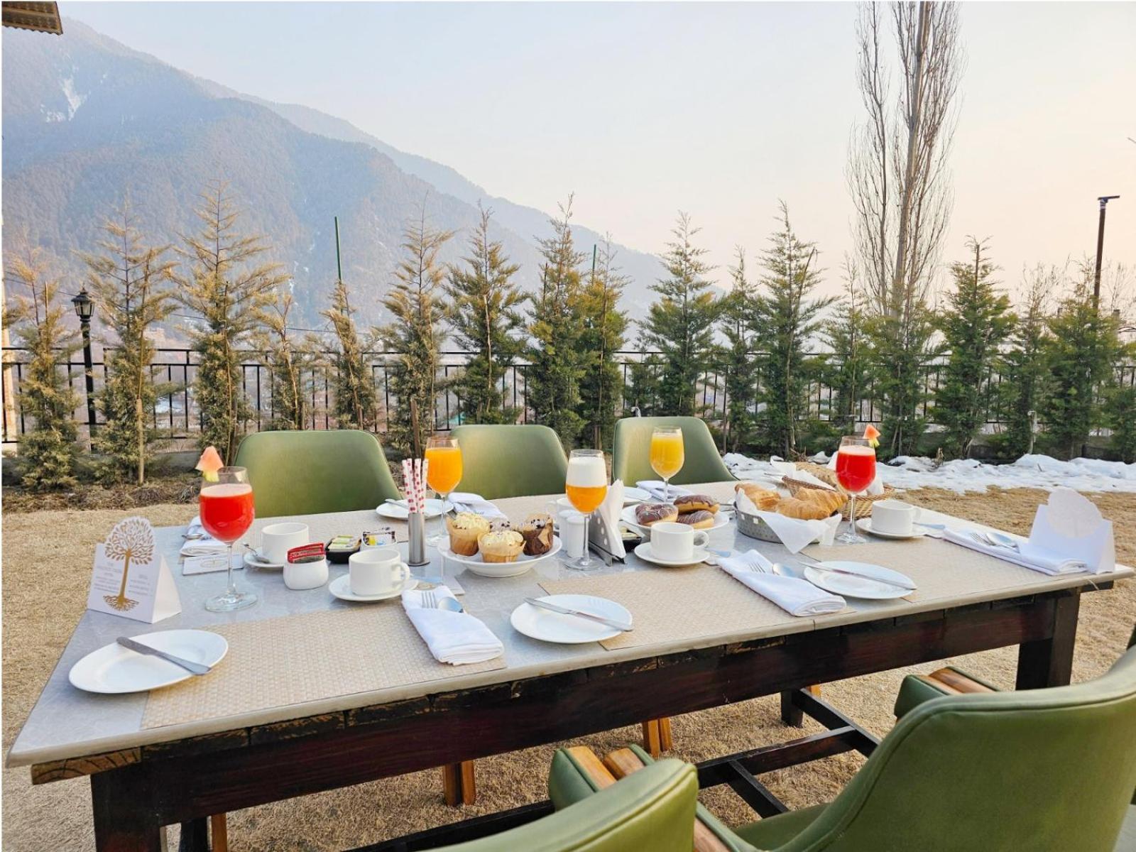 The Walnut Creek Pahalgam 호텔 외부 사진